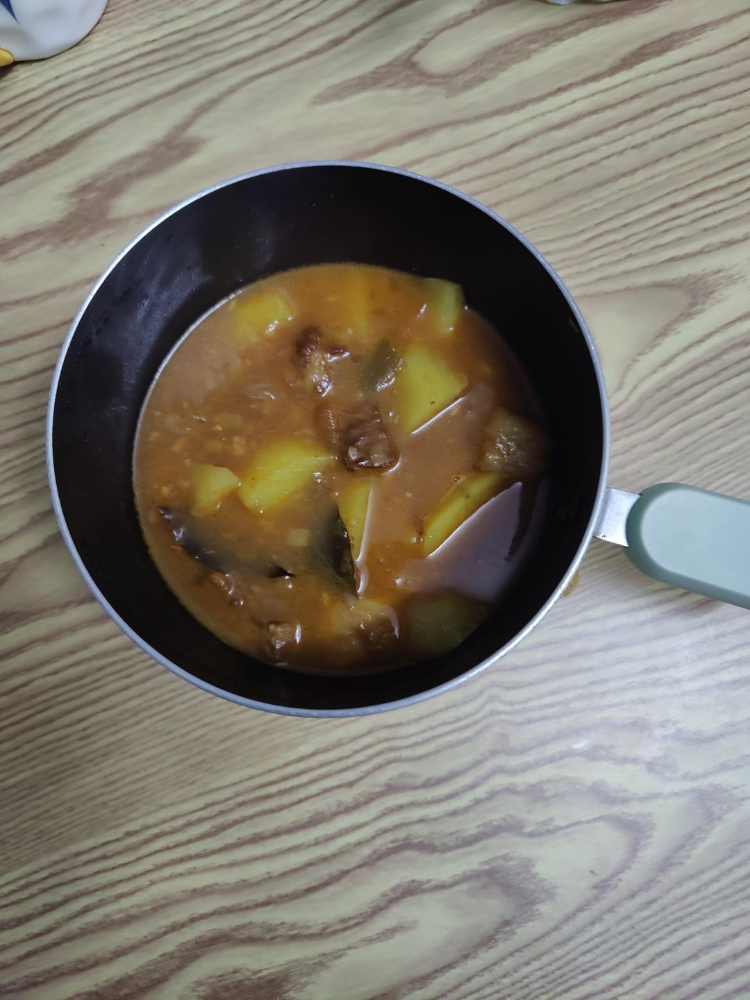 番茄土豆炖牛腩