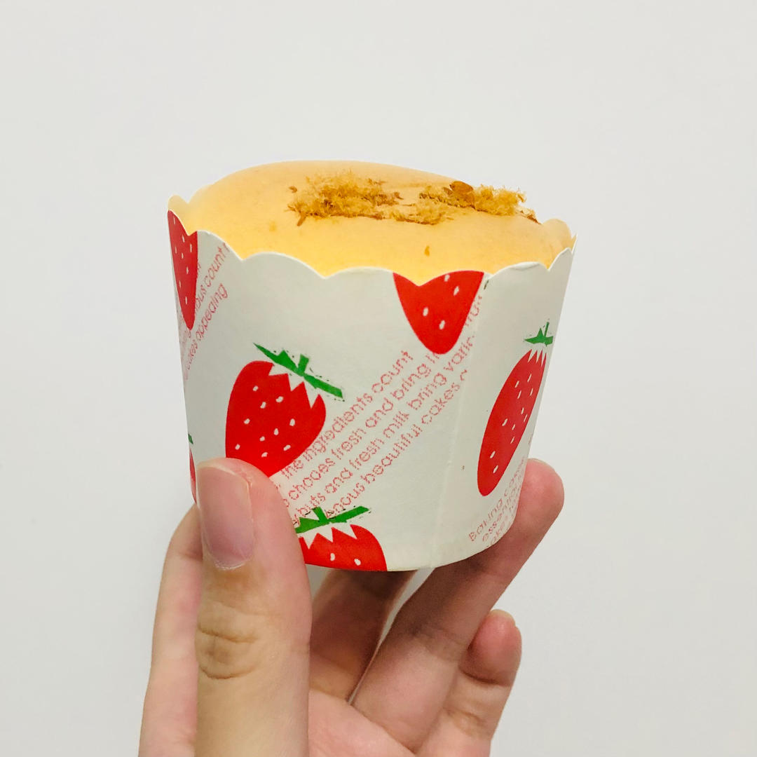 不回缩不开裂戚风纸杯蛋糕