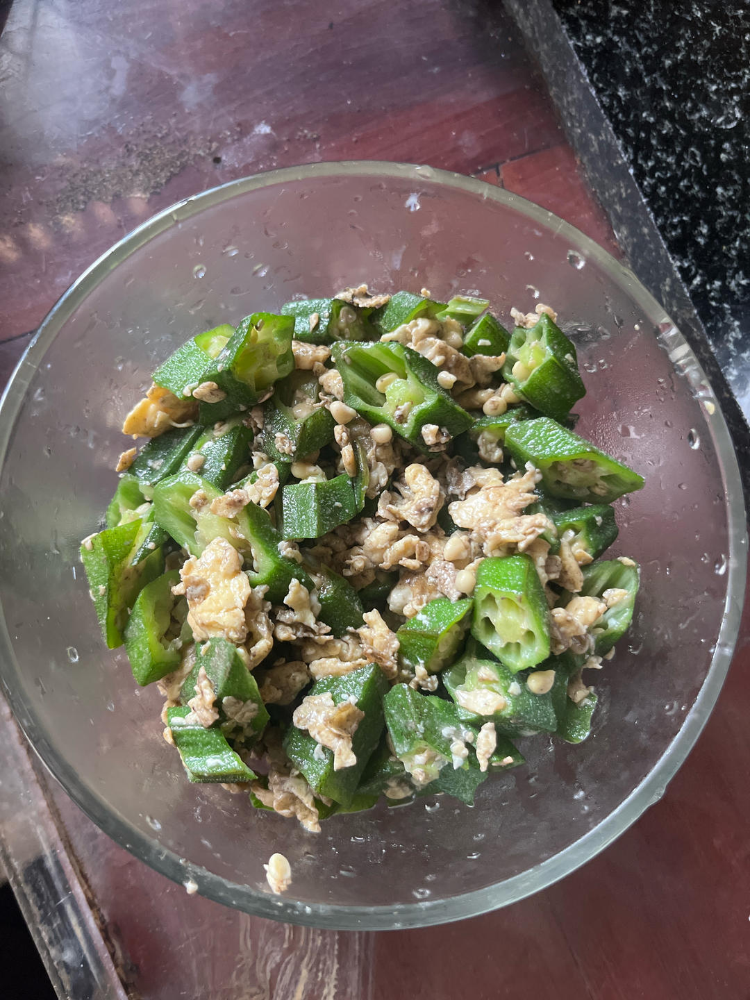 秋葵炒鸡蛋