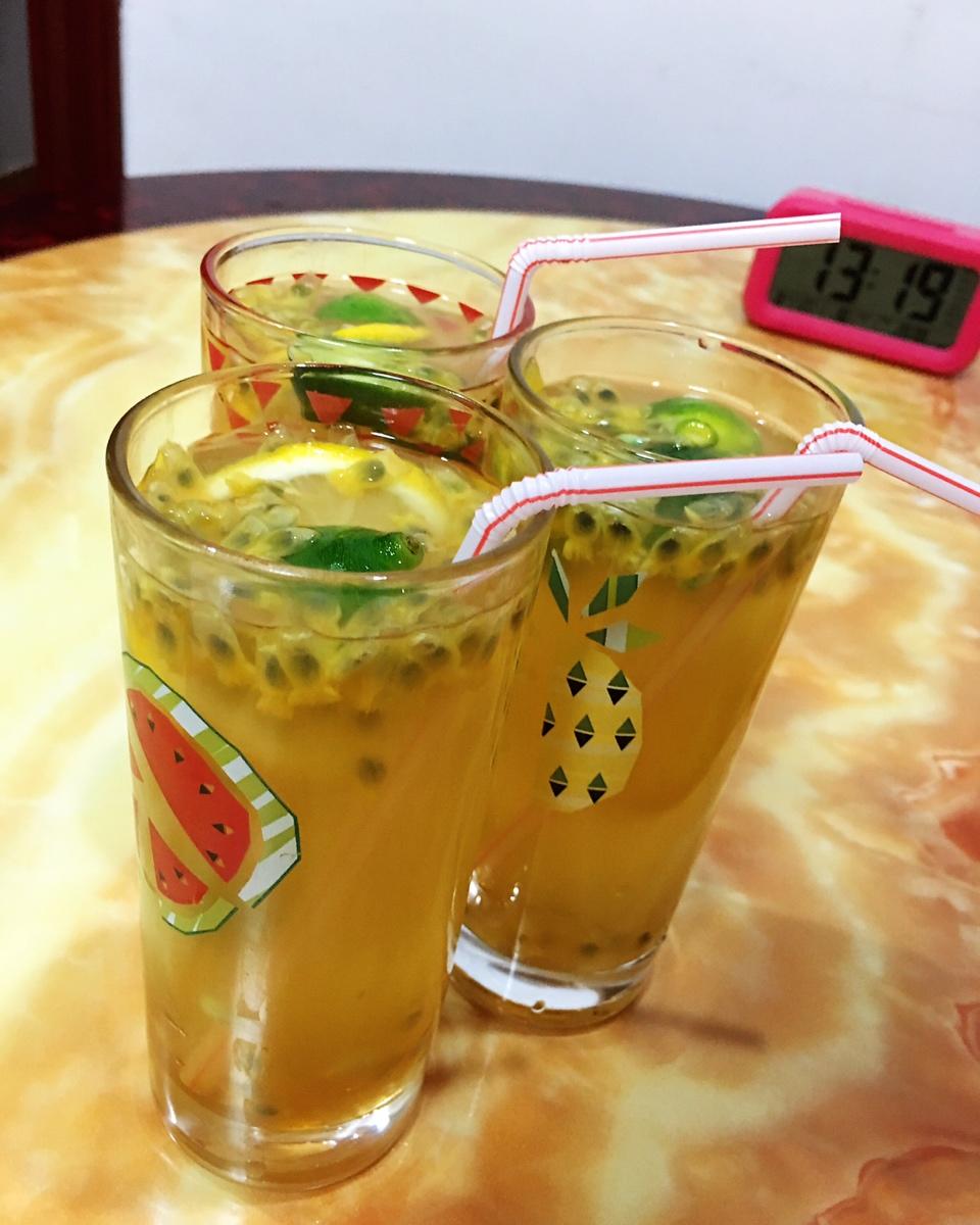 百香果青桔柠檬茶