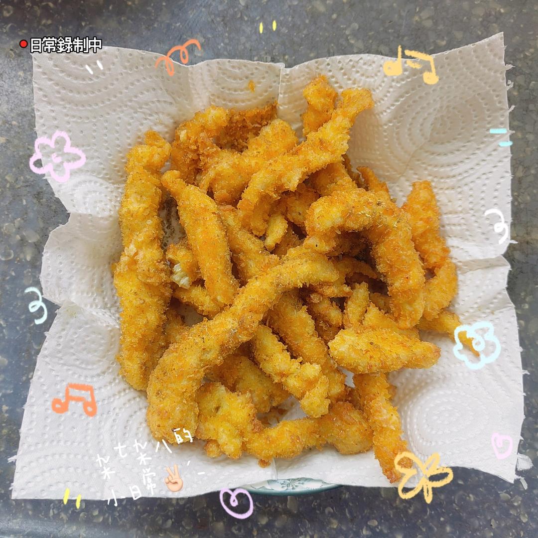 小时候路边摊的炸鸡柳🍿记忆中的香味儿😌