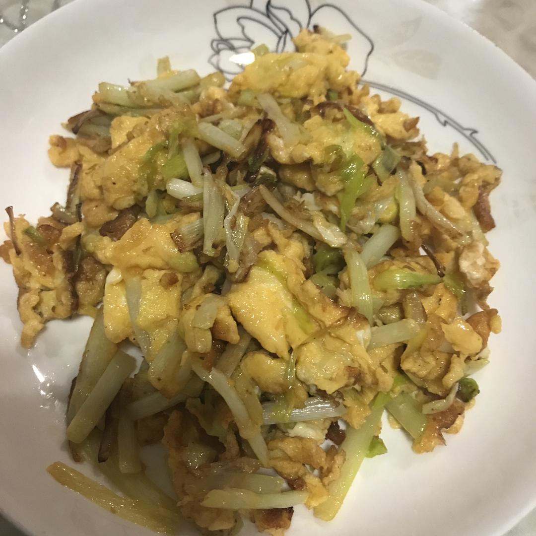 韭黄炒蛋