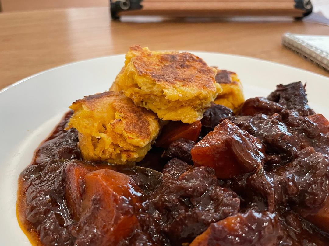【Rachel khoo】炖牛肉配法棍丸子（Boeuf Bourguignon with Baguette Dumplings）