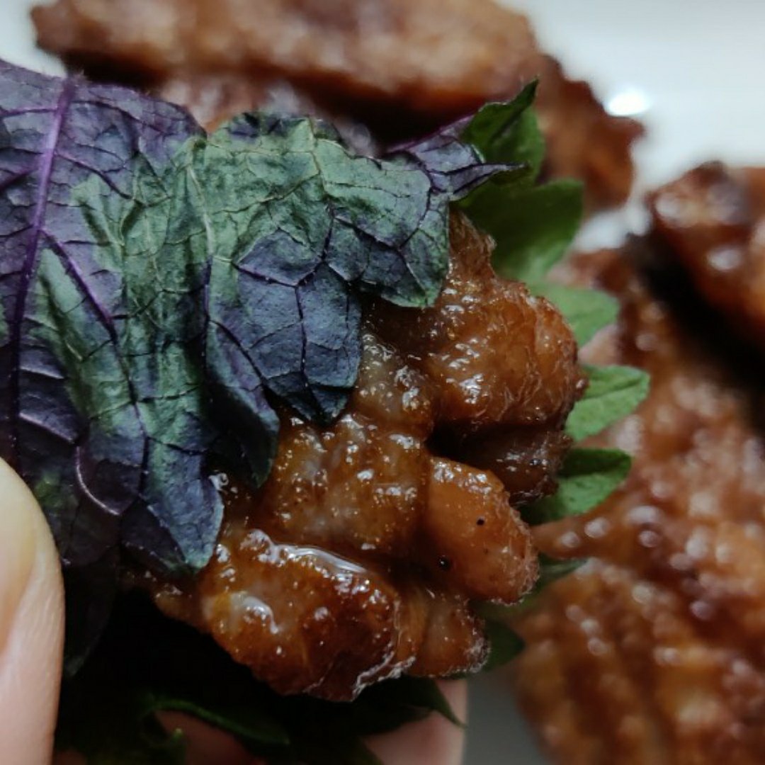 紫苏叶包烤牛肉