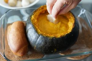 南瓜奶酪火锅 Pumpkin Chesse Hotpot的做法 步骤9