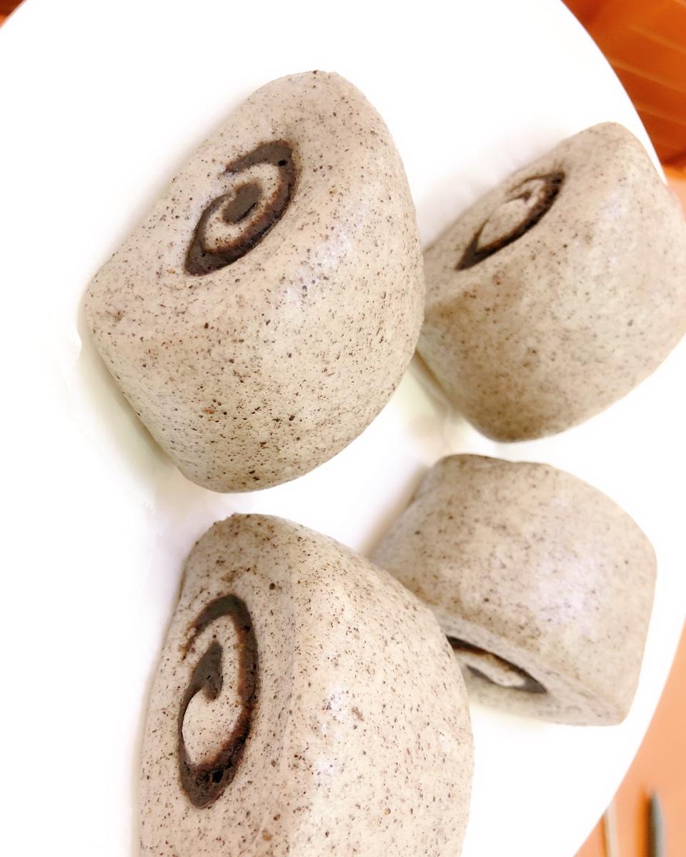 黑芝麻馒头之粗粮馒头2