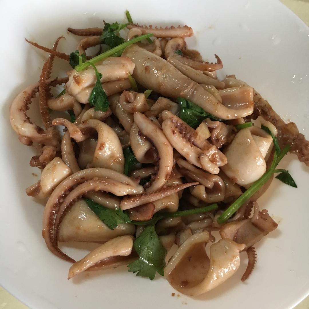 爆炒鱿鱼须
