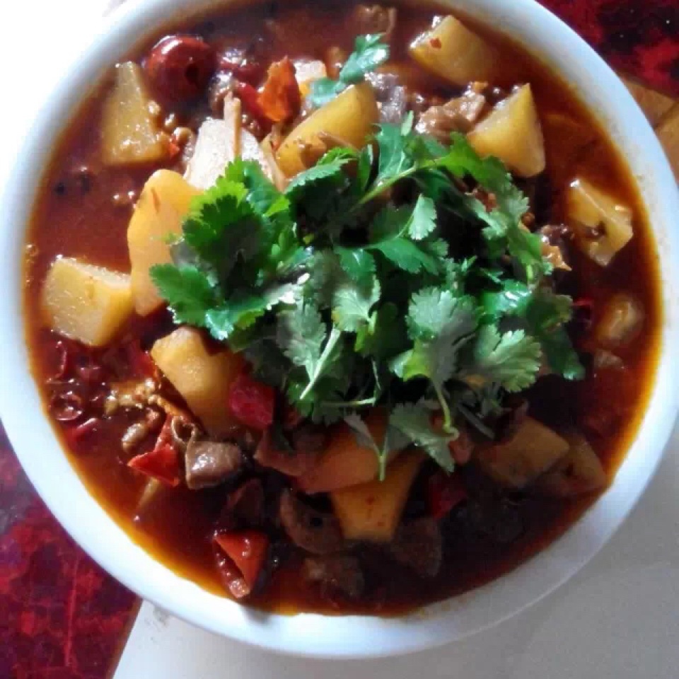 土豆烧肥肠