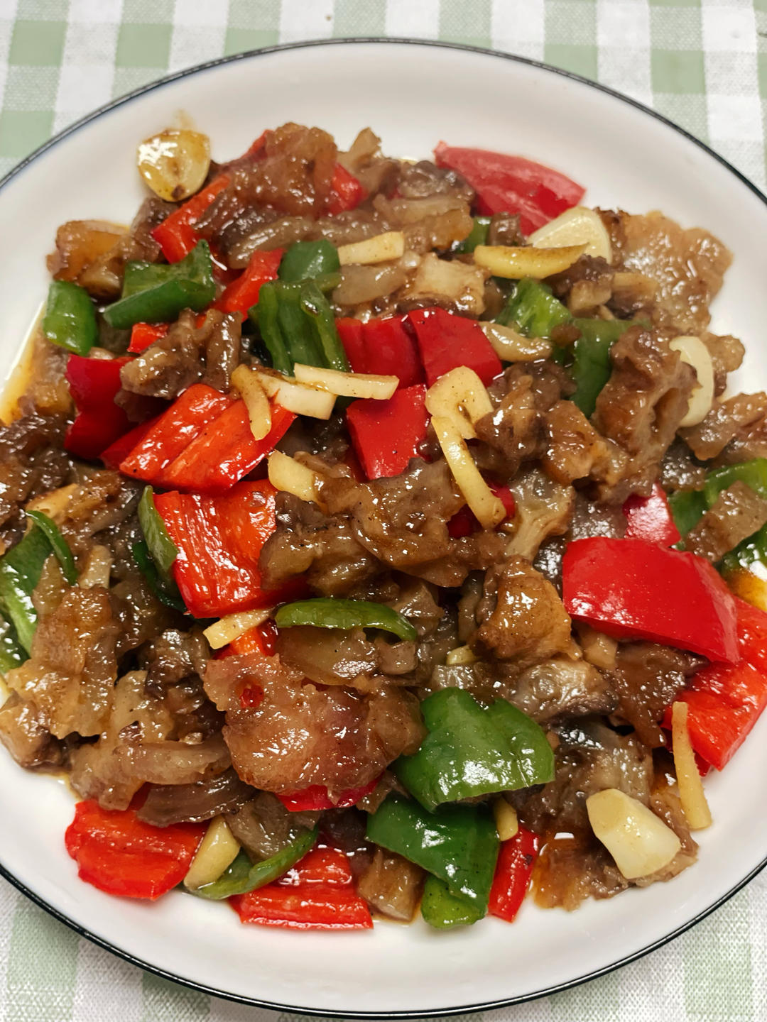 青红椒炒卤牛肉