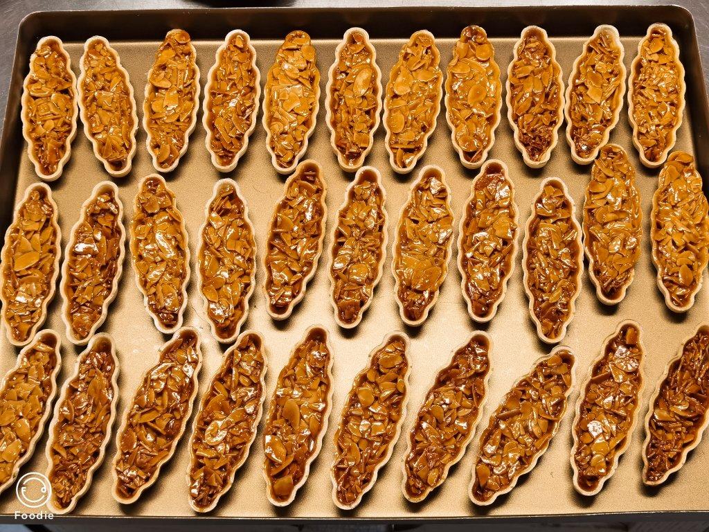 焦糖杏仁糯米船