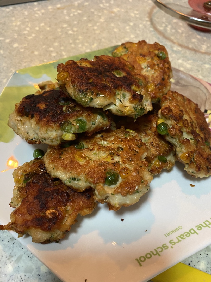 减肥餐低脂鸡胸肉饼