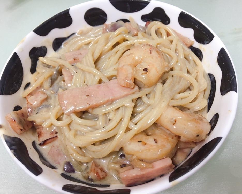 奶油大虾培根意粉