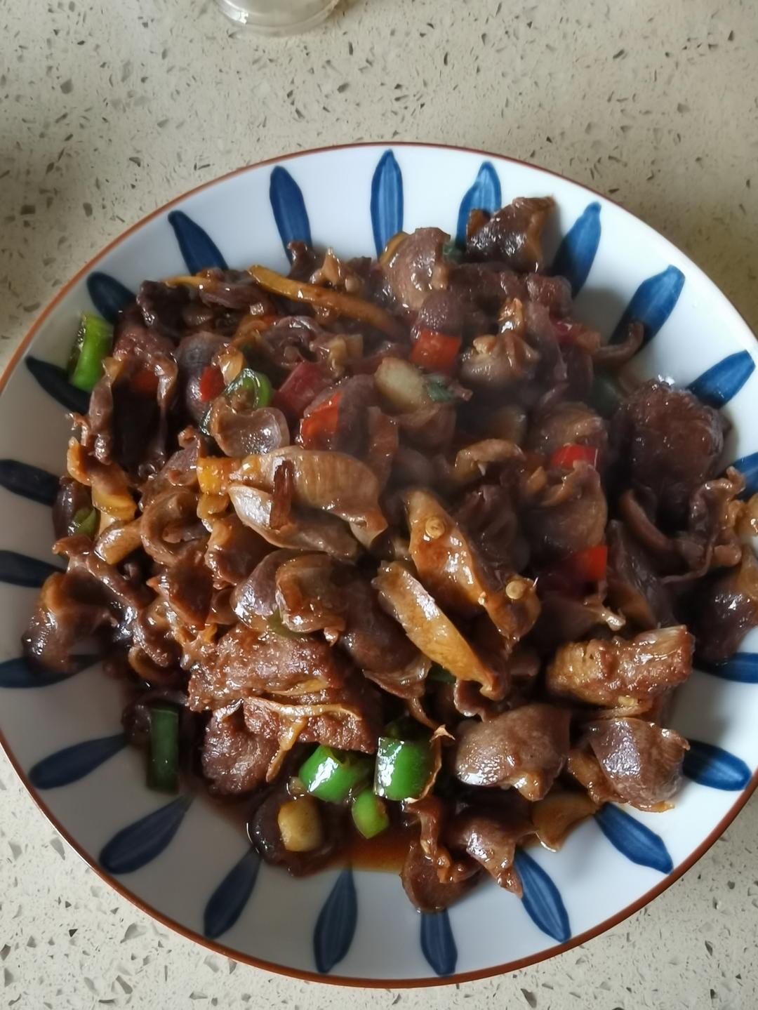爆炒鸡胗