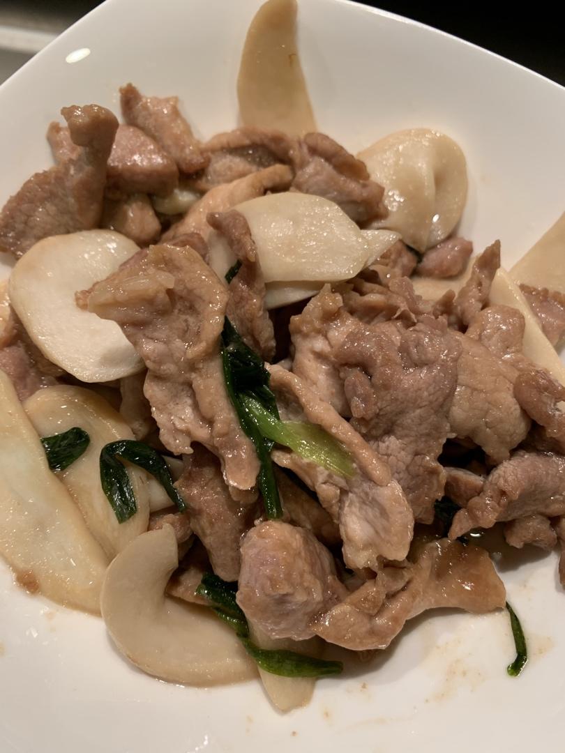 杏鲍菇炒肉片