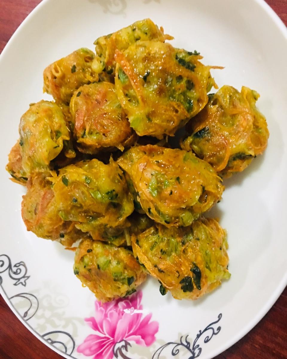 胡萝卜香菜素丸子