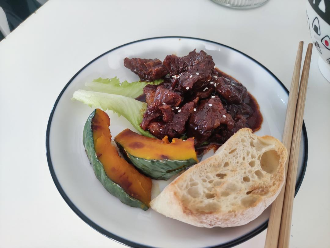 Balsamico烧汁牛肋条