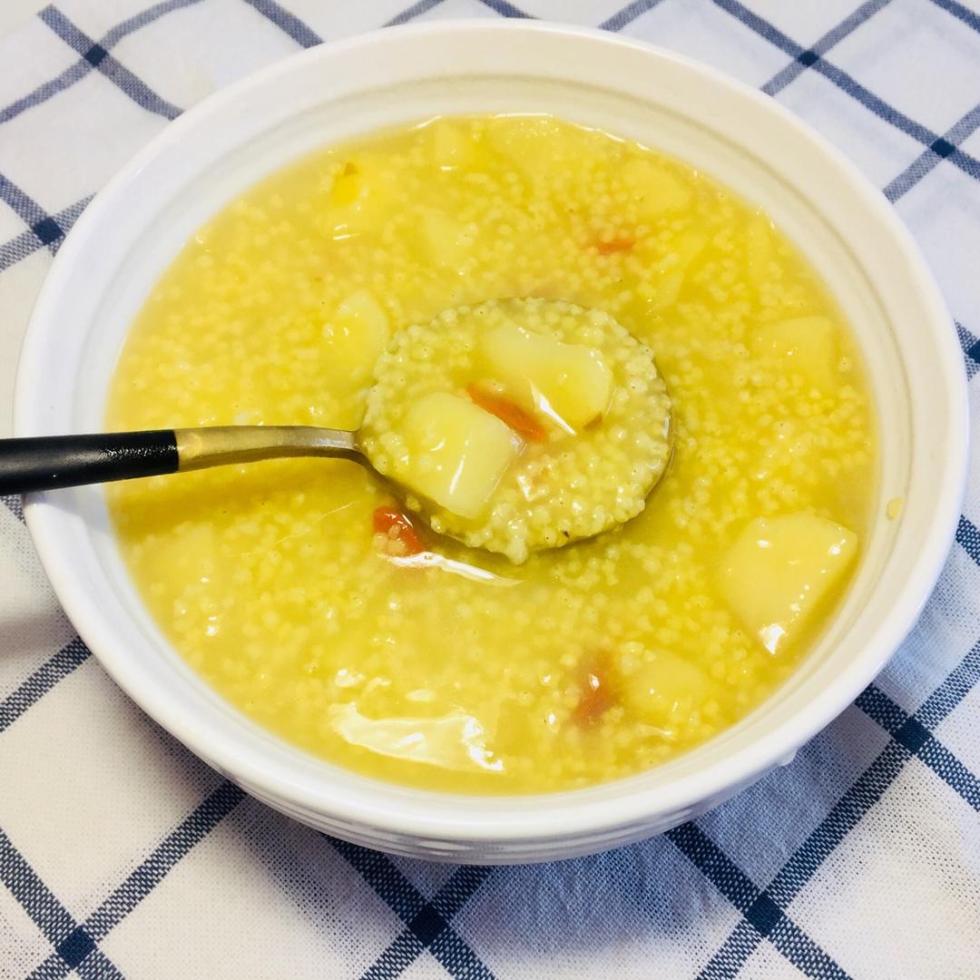 jamie_陈泳斯做的苹果小米粥