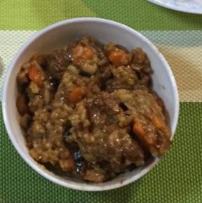 喷香排骨焖饭（爆好吃）