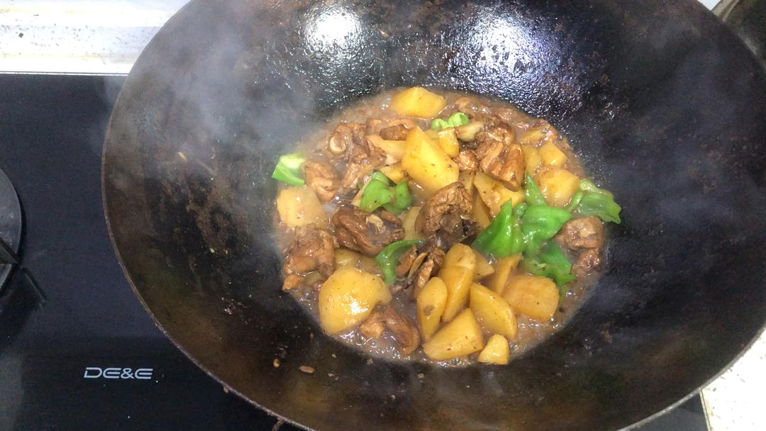 简单又好吃的黄焖鸡