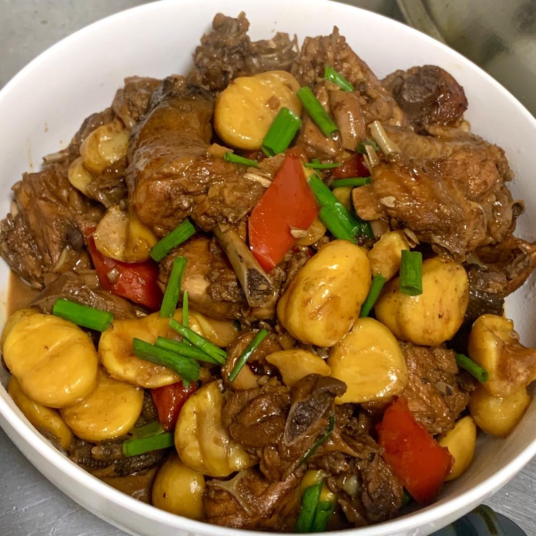 【栗子烧鸡】鸡肉都给你吃，栗子归我~
