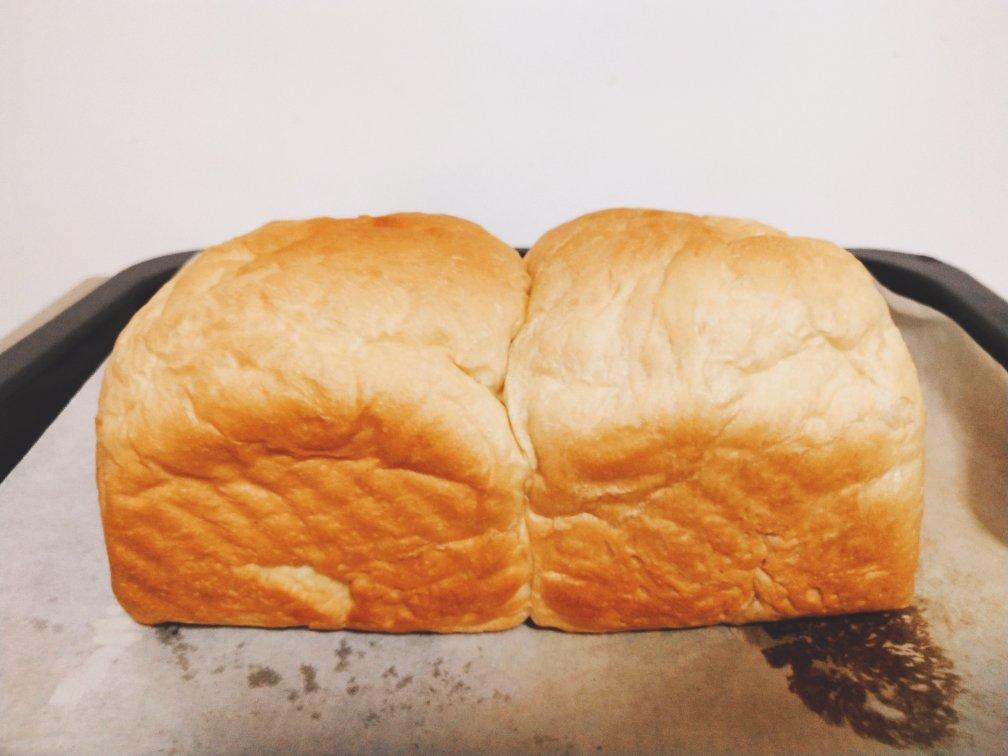 不磨人的吐司（一次发酵，厨师机揉面）