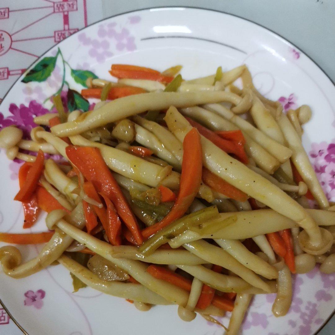 素炒白玉菇