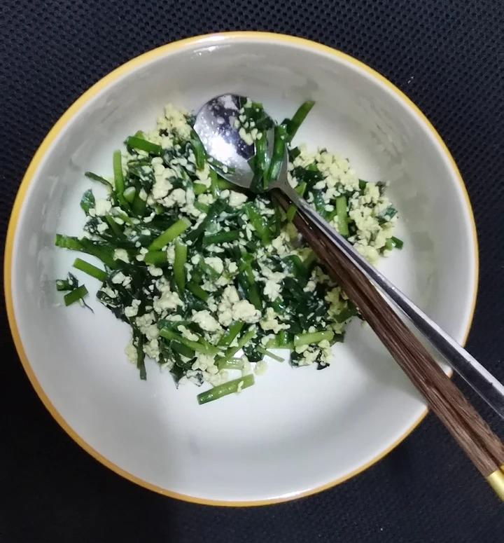 韭菜炒鸡蛋——三分钟快手下饭菜 掌握火候的秘诀