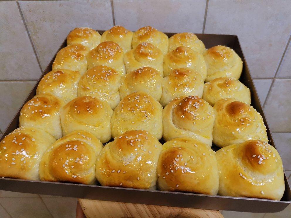 脆底蜂蜜小面包