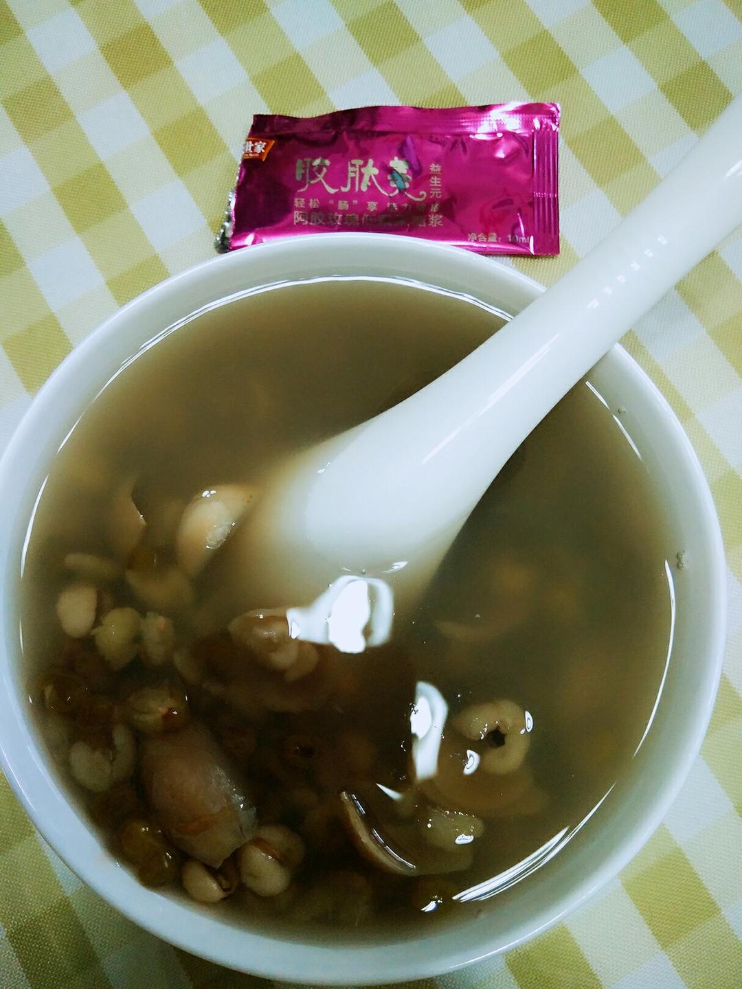 百合绿豆薏米汤