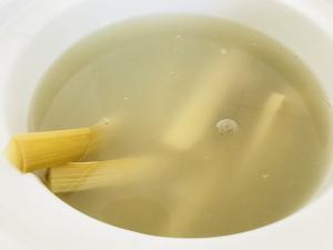 竹蔗马蹄薏米水的做法 步骤5