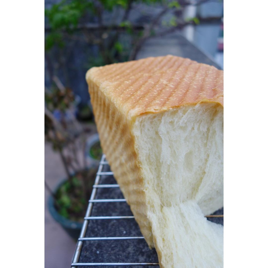 早餐白吐司          （庞多米 Pain de mie）