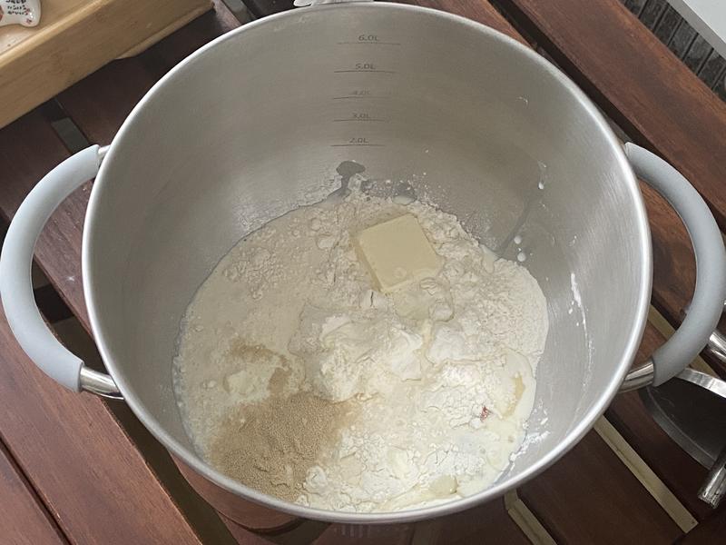 纯奶手撕吐司的做法 步骤1