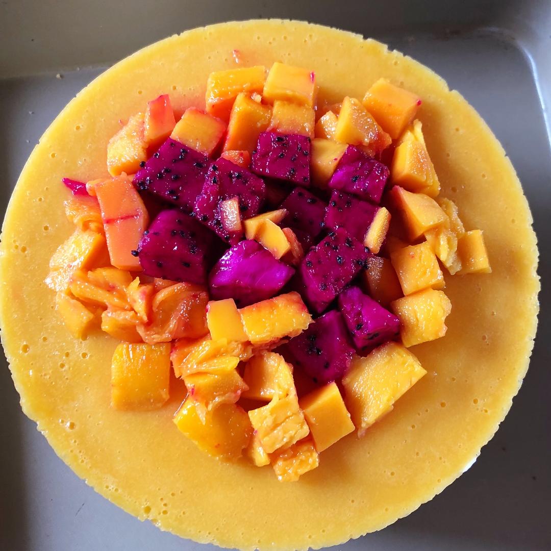 料超足的芒果慕斯蛋糕