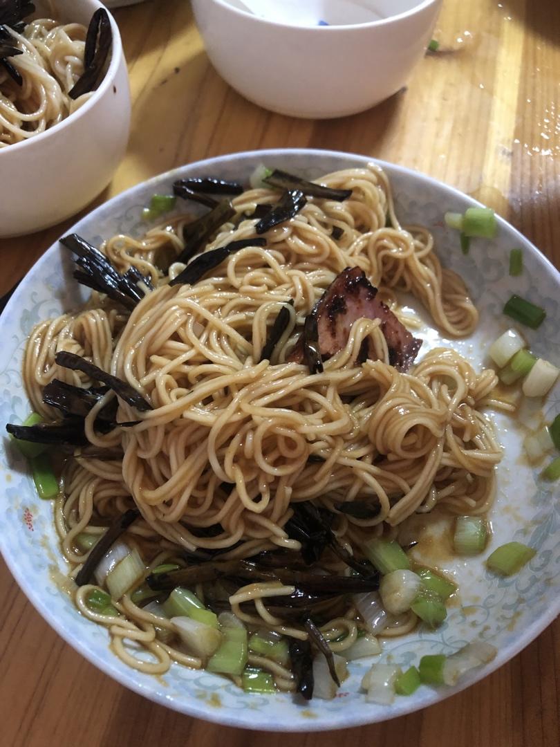 正宗原版葱油拌面 - 黄磊(黄小厨)