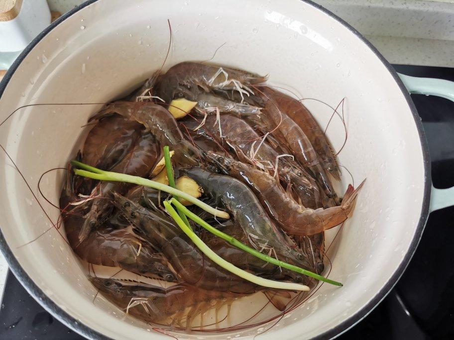 蒜蓉烤海鲜小杂烩【8月北鼎珐琅铸铁锅食谱】