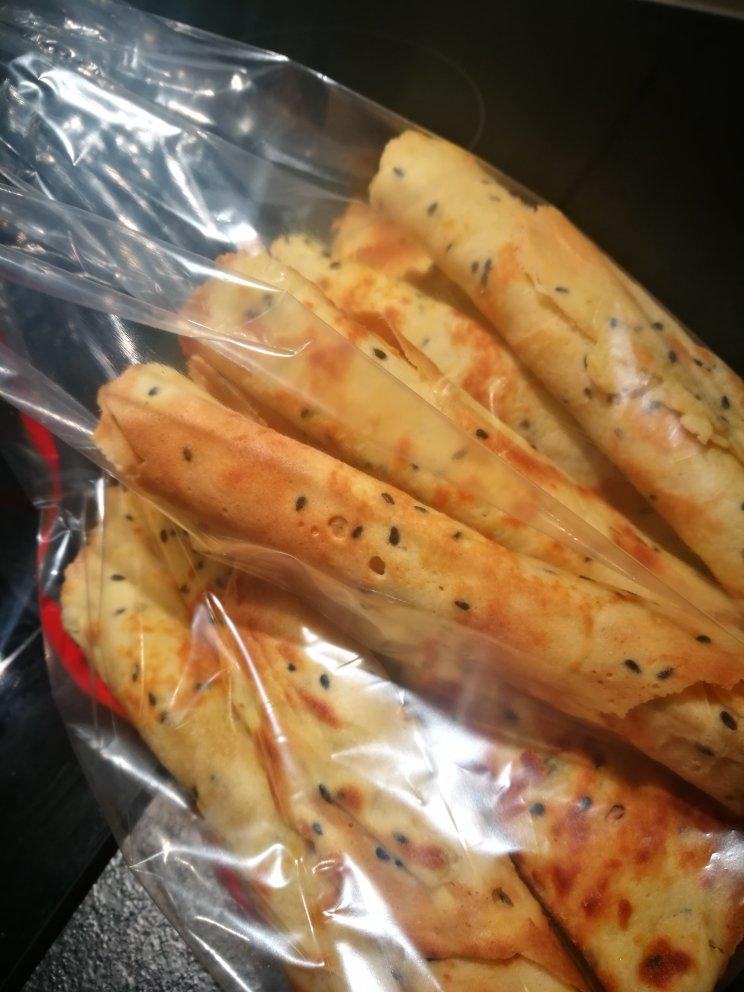 【牛轧糖蛋卷】