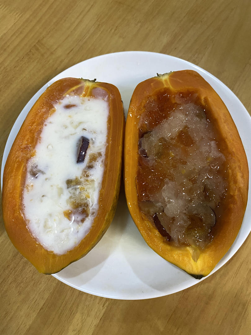 桂花银耳莲子百合木瓜盅