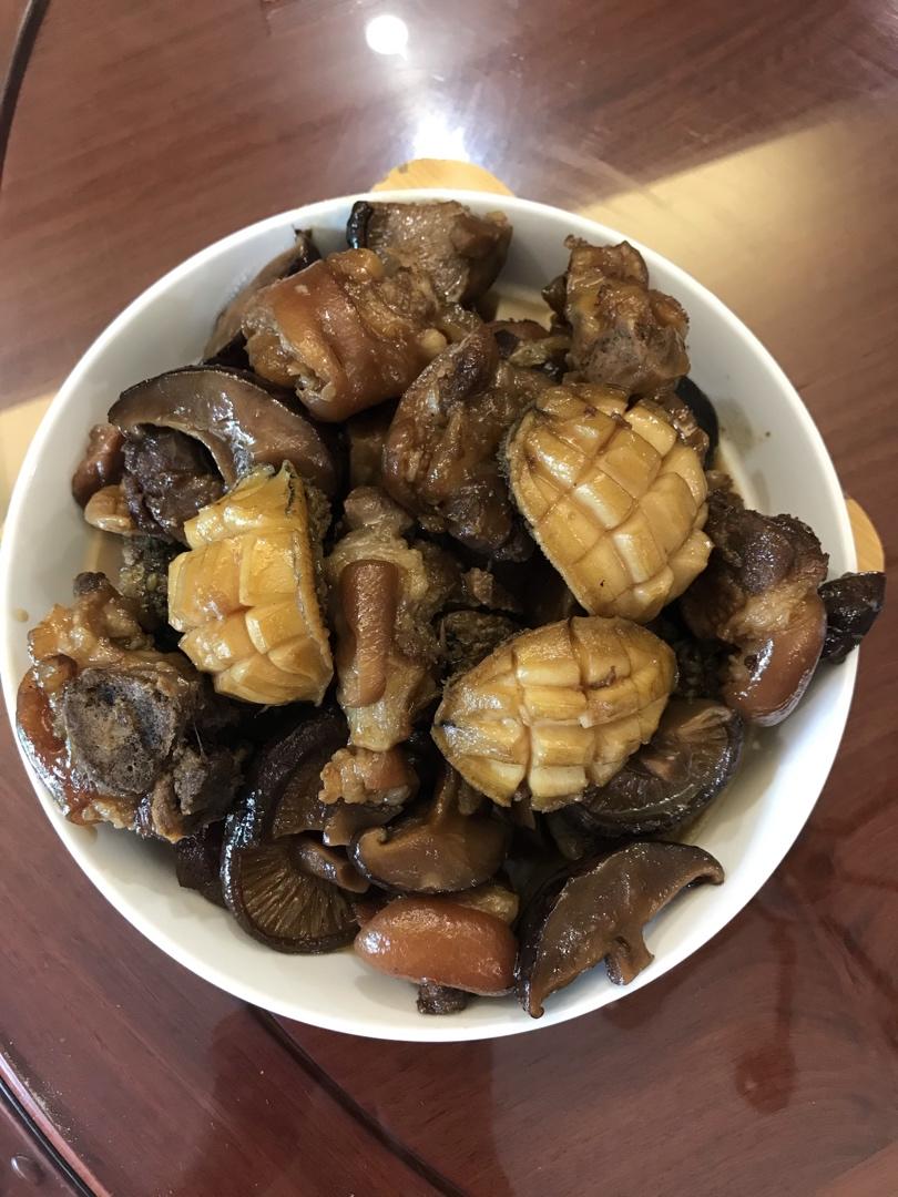 ly1339做的鲍鱼炖猪蹄