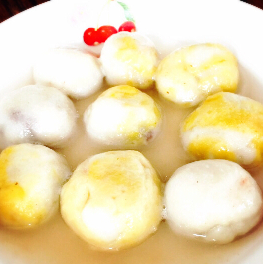 草莓馅哒草莓小元宵