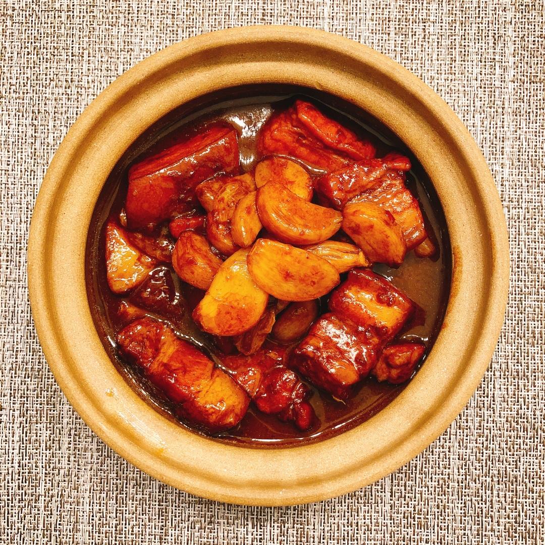 大蒜红烧肉