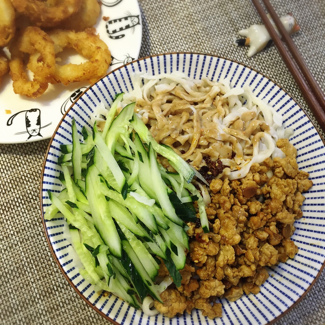 祖传半半拌面