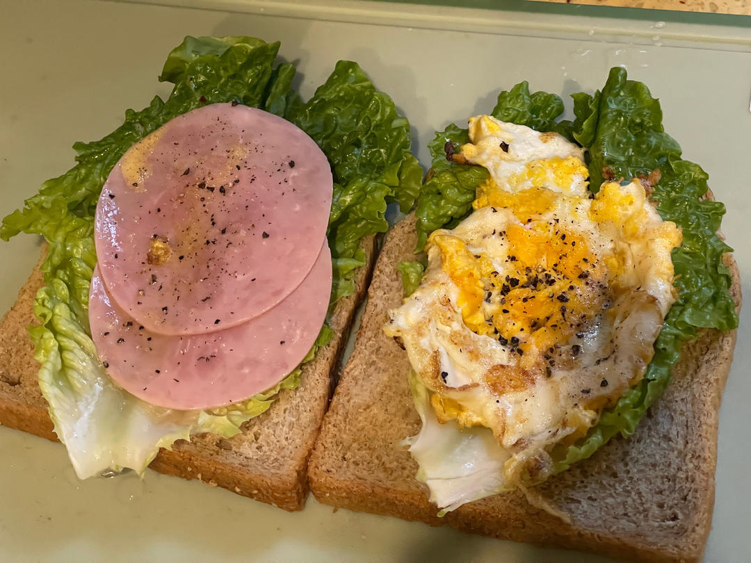 BLT三明治（全麦核桃吐司）