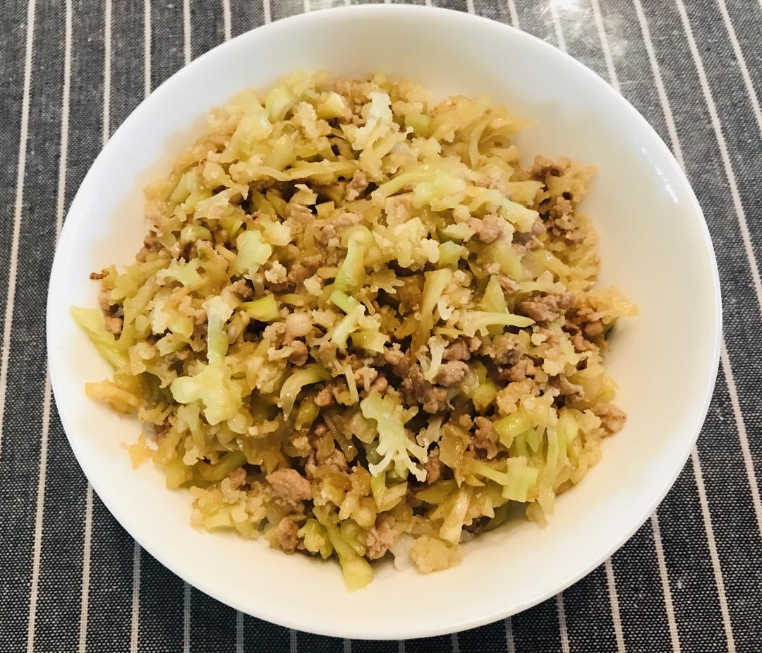 老丁的私房菜-干锅花菜