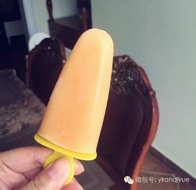 芒果蜜桃冰棍，做个纯粹的水果冰的做法