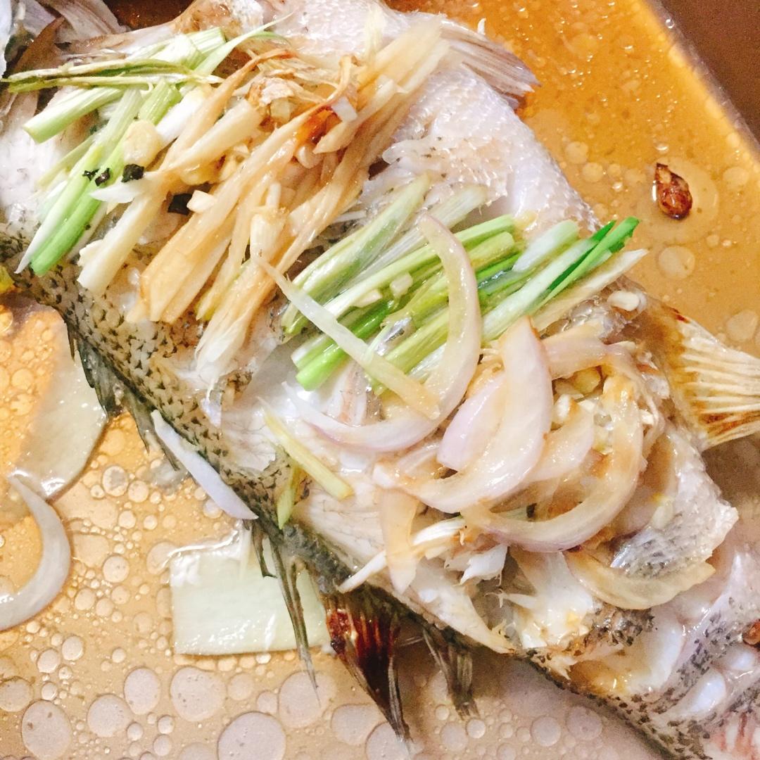 清蒸鲈鱼