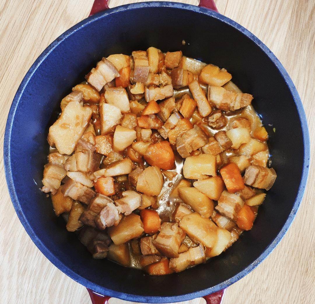 土豆炖肉