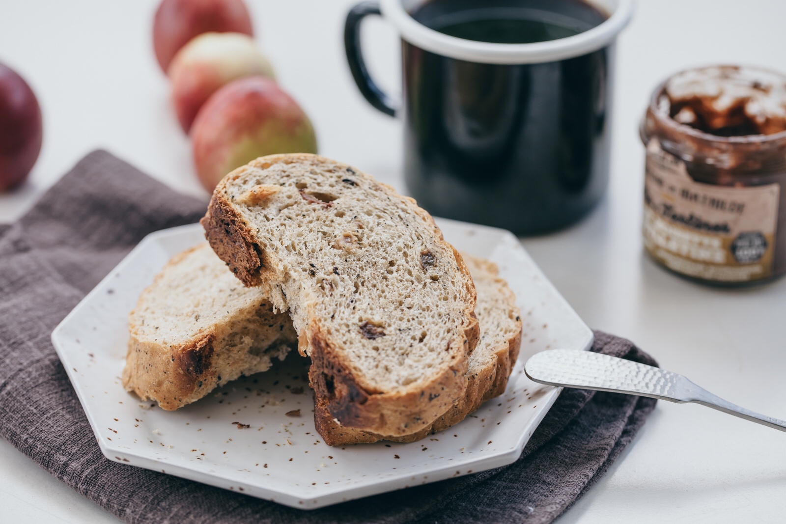 葡萄干红茶全麦面包运动者早餐的做法