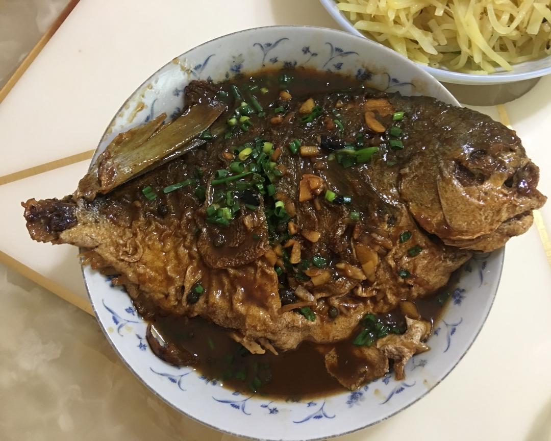 红烧海鲳