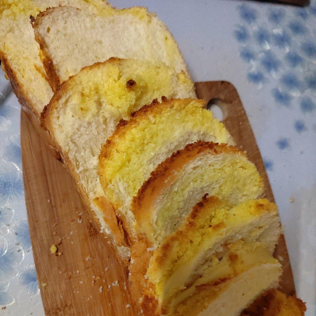 椰香满满的椰蓉土司~