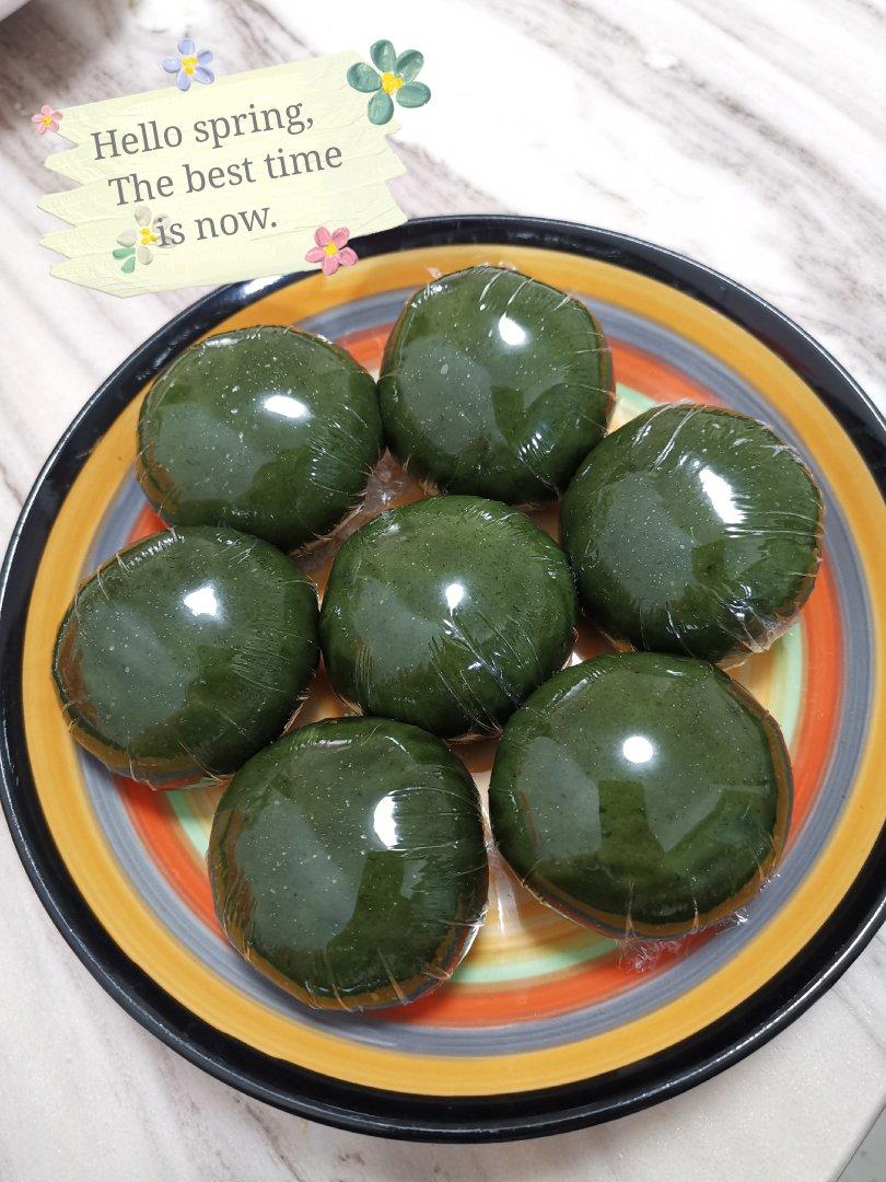 网红青团～～咸蛋黄肉松青团